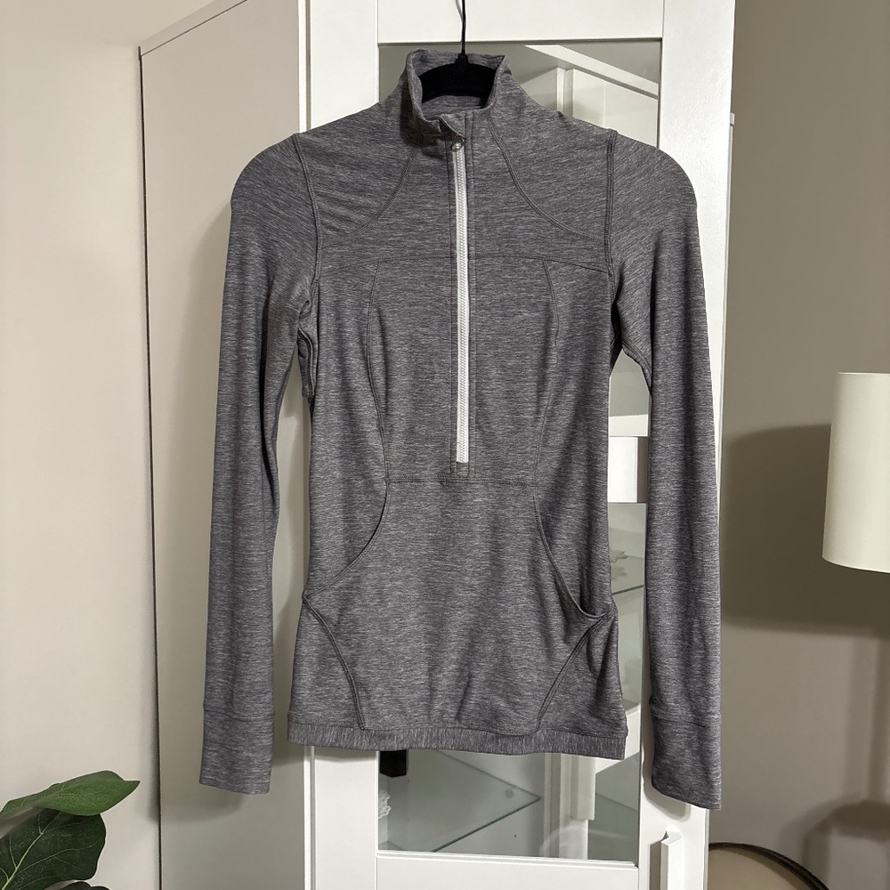 Lululemon Half Zip Long Sleeve Top Heather Grey size 2